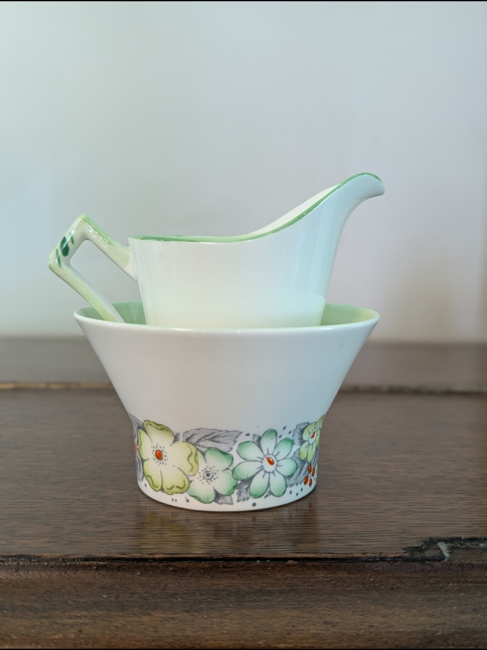 Royal Albert "Dorothy" Crown China Creamer & Sugar Bowl Set